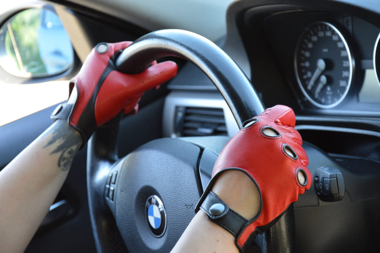Women's Gloves
