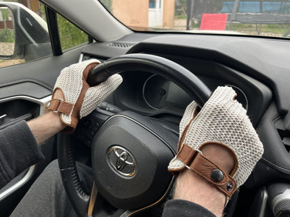 Men’s Premium Crochet Driving Gloves - Camel Brown Deerskin