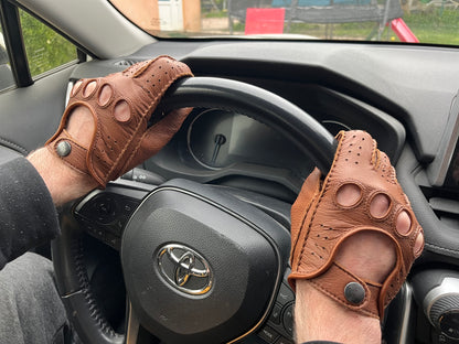 Men's driving leather gloves camel brown handmade