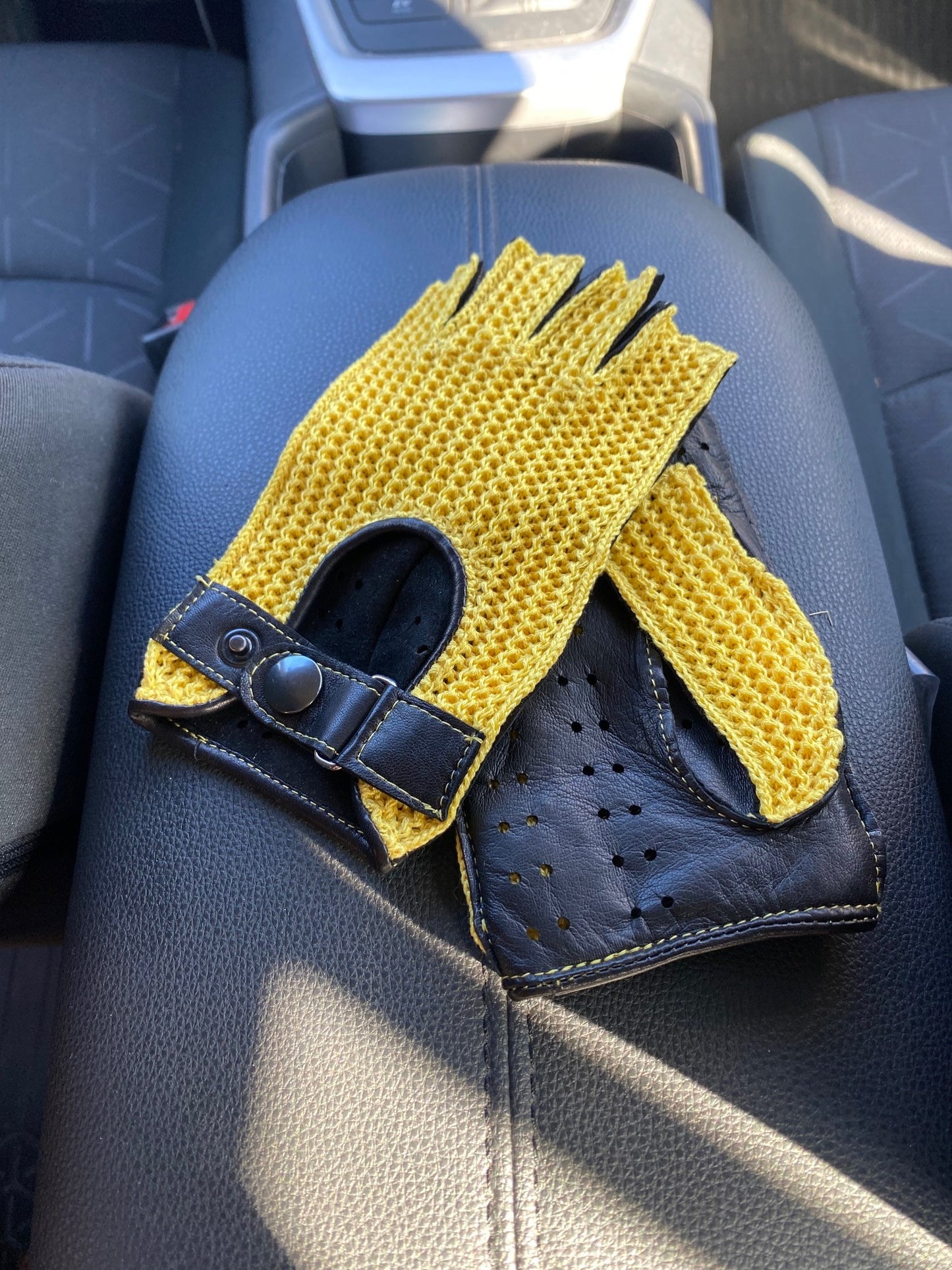 Men’s Crochet Fingerless Leather Gloves - Black & Yellow